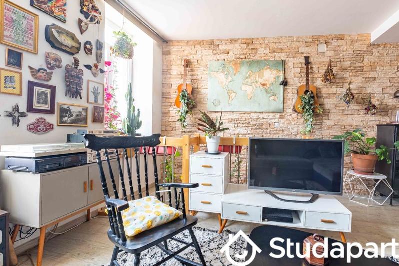 Appartement - 100 m² - 3 pièces