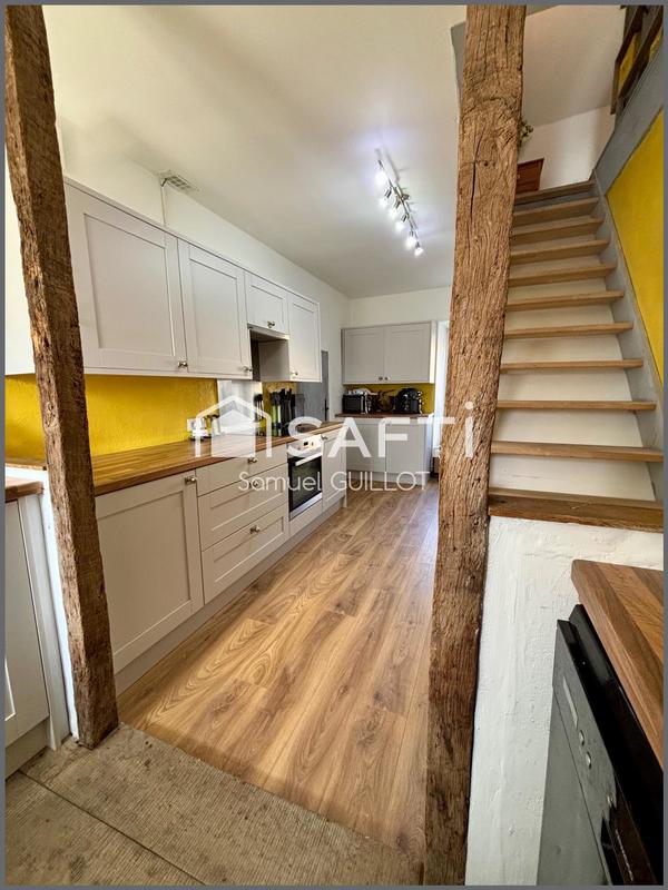 Maison - 101 m² - 5 pièces