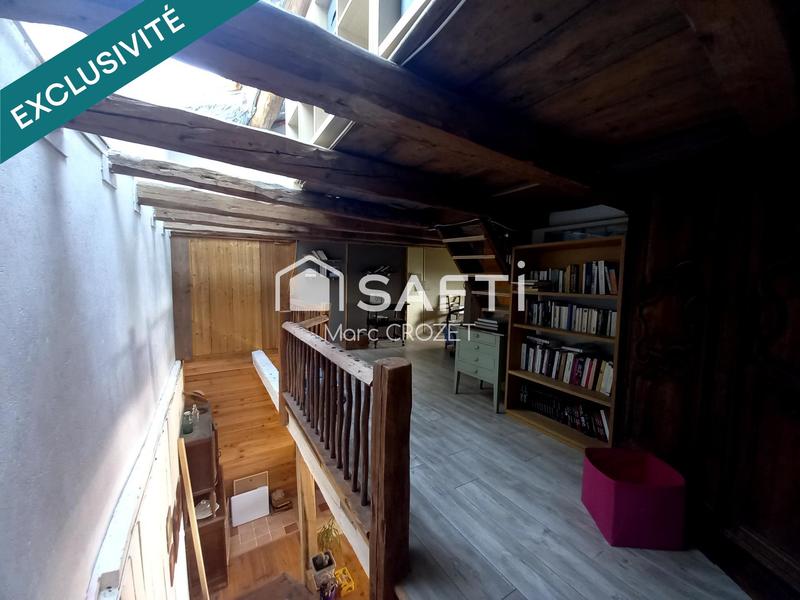 Maison - 110 m² - 5 pièces