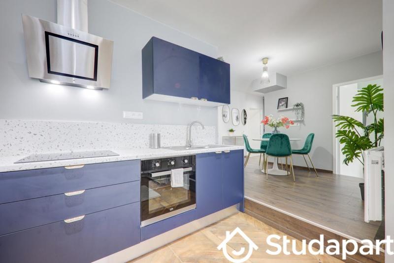 Chambre - 12 m² - 1 pièce