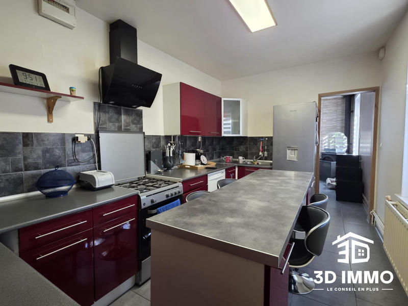 Maison - 87 m² - 5 pièces