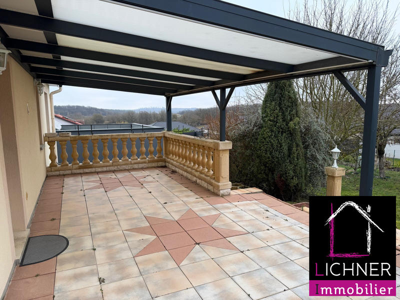 Maison - 91 m² - 5 pièces