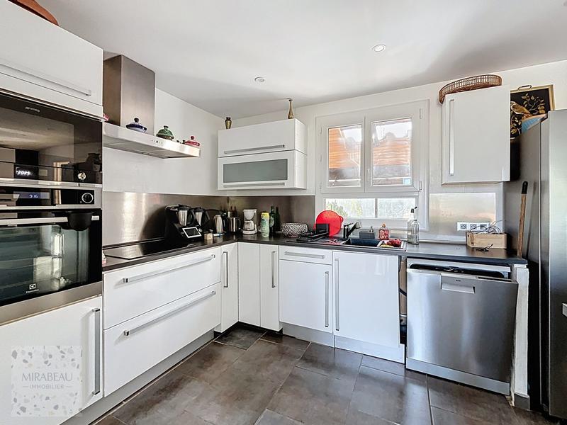 Villa - 103 m² - 5 pièces