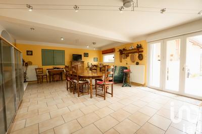 Maison de ville - 185 m² - 7 pièces