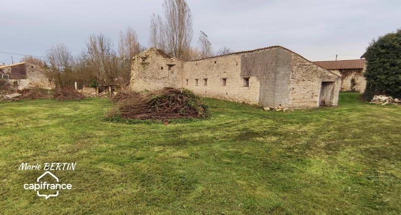 Grange - 80 m² - 1 pièce