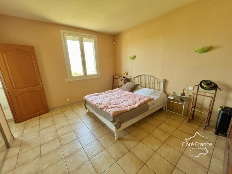 Villa - 145 m² - 5 pièces