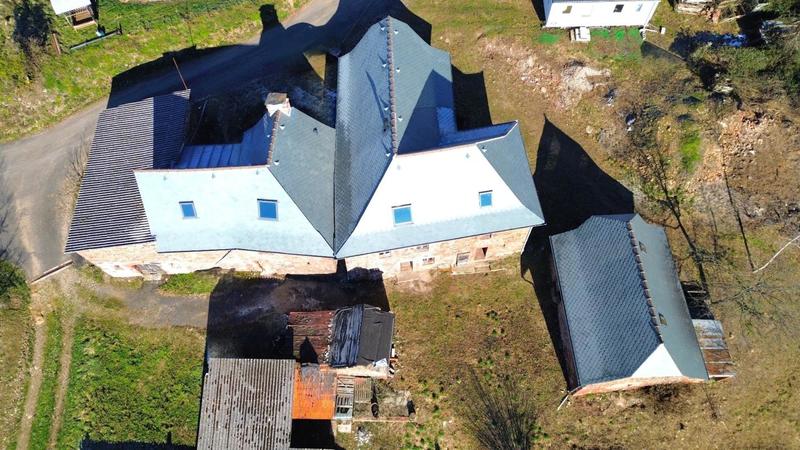 Corps de ferme - 148 m² - 4 pièces