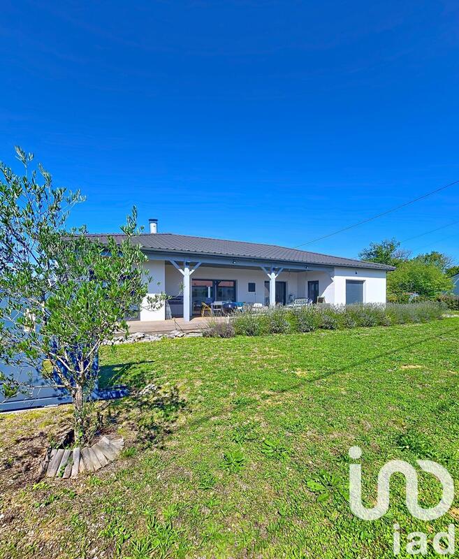 Maison - 150 m² - 6 pièces