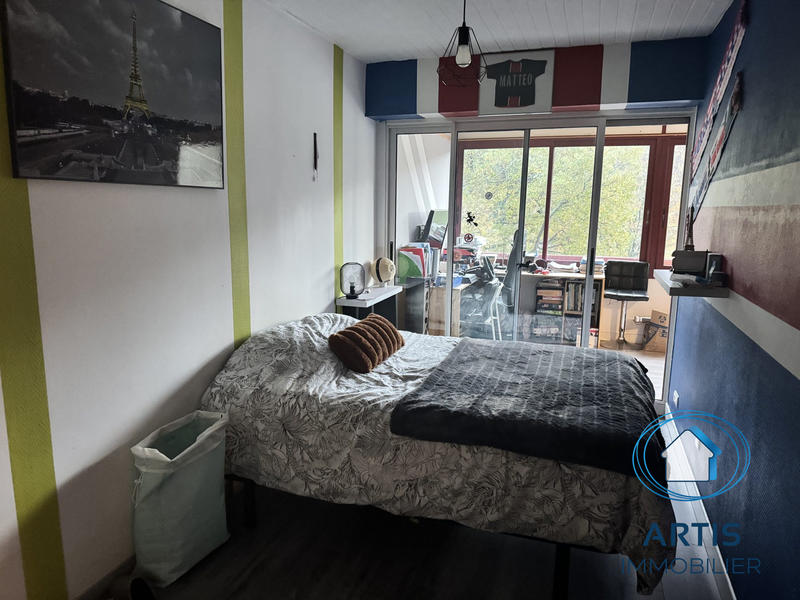 Appartement - 98 m² - 4 pièces