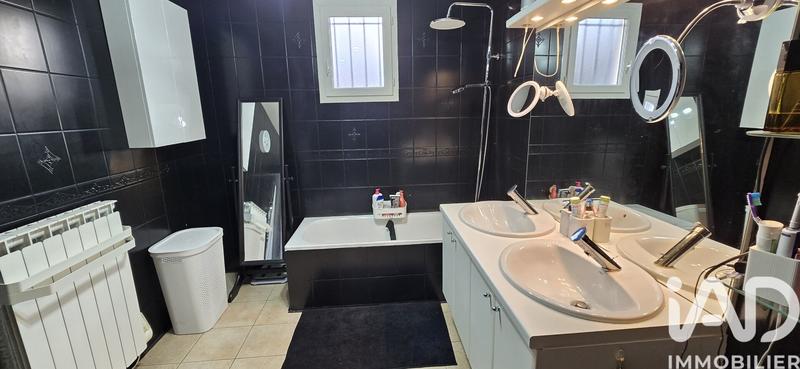 Maison - 119 m² - 4 pièces