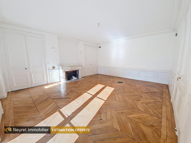 Duplex - 123 m² - 4 pièces