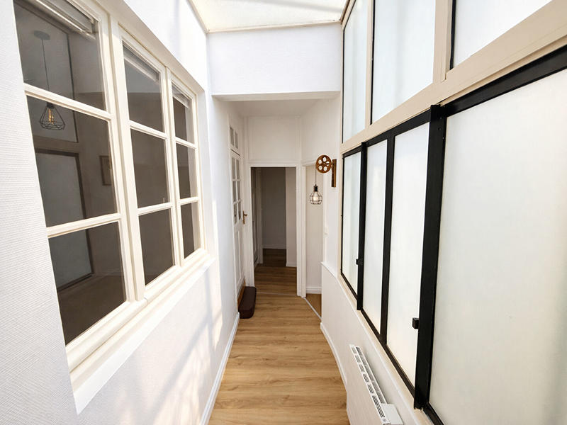 Appartement - 93 m² - 4 pièces