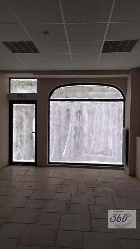 Local commercial - 80 m² - 2 pièces