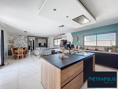 Maison contemporaine - 146 m² - 5 pièces