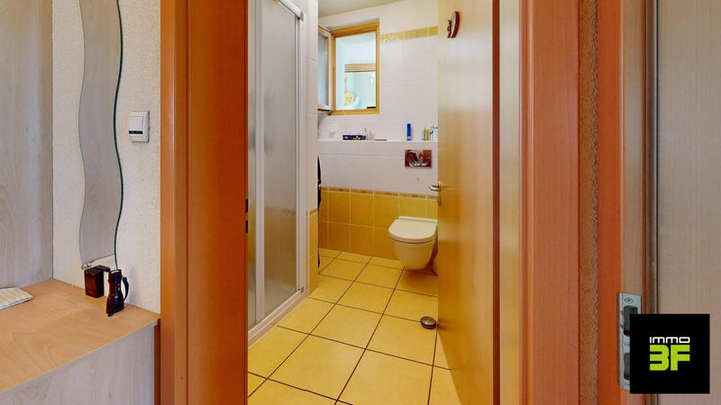 Maison traditionnelle - 150 m² - 6 pièces