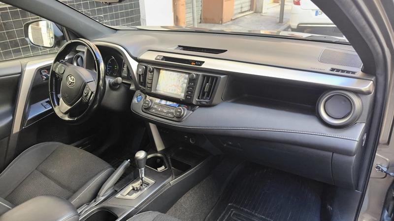 Toyota Rav4 IV 2.5 Hybrid 197 Cvt Dynamic - Automatique