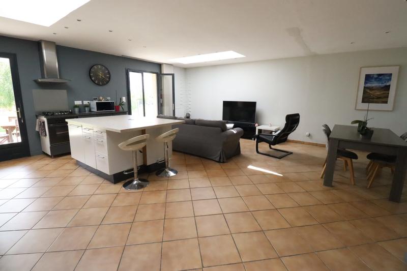 Maison - 101 m² - 5 pièces