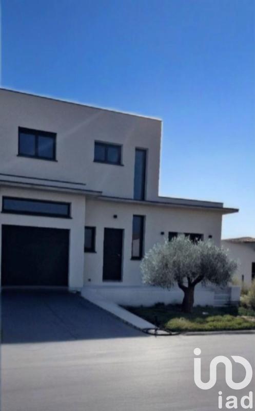 Maison - 122 m² - 5 pièces