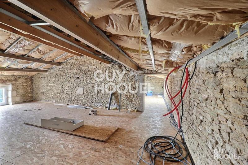 Maison - 216 m² - 7 pièces