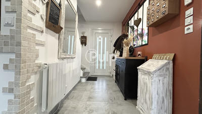 Pavillon - 100 m² - 5 pièces