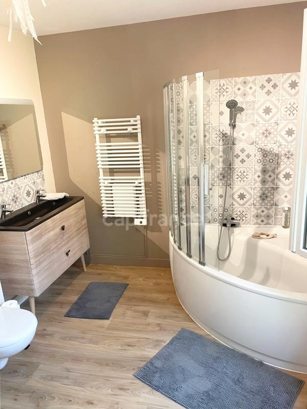 Maison - 106 m² - 3 pièces