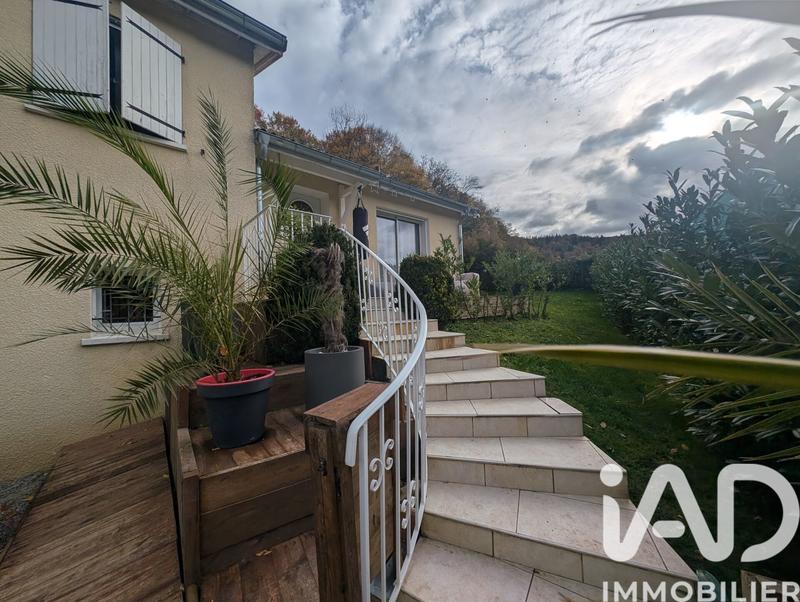 Maison - 120 m² - 5 pièces