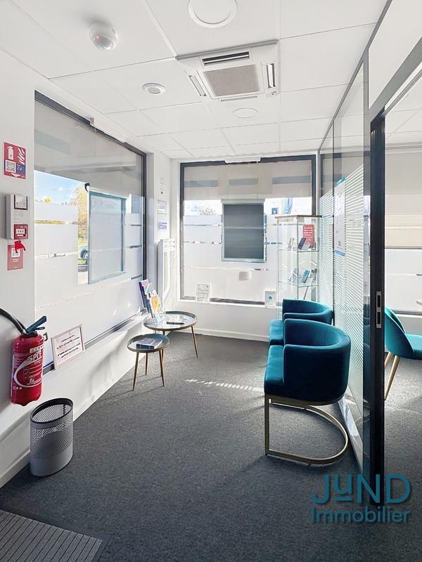 Local d'activités - 100 m²