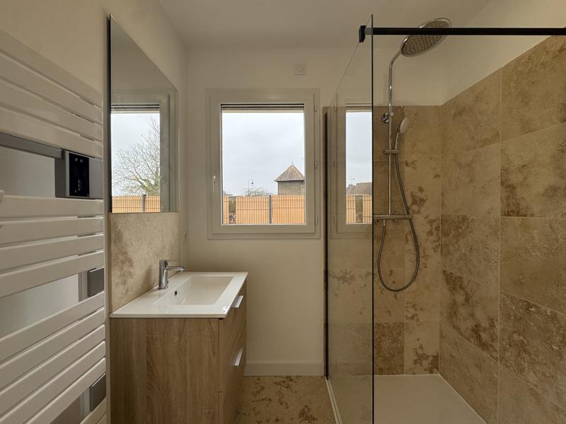 Maison - 122 m² - 4 pièces