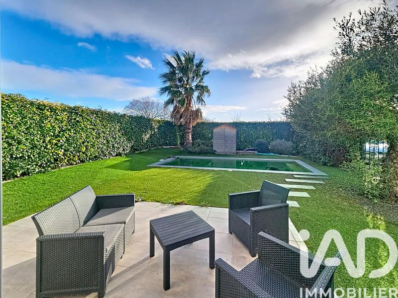 Maison - 93 m² - 4 pièces