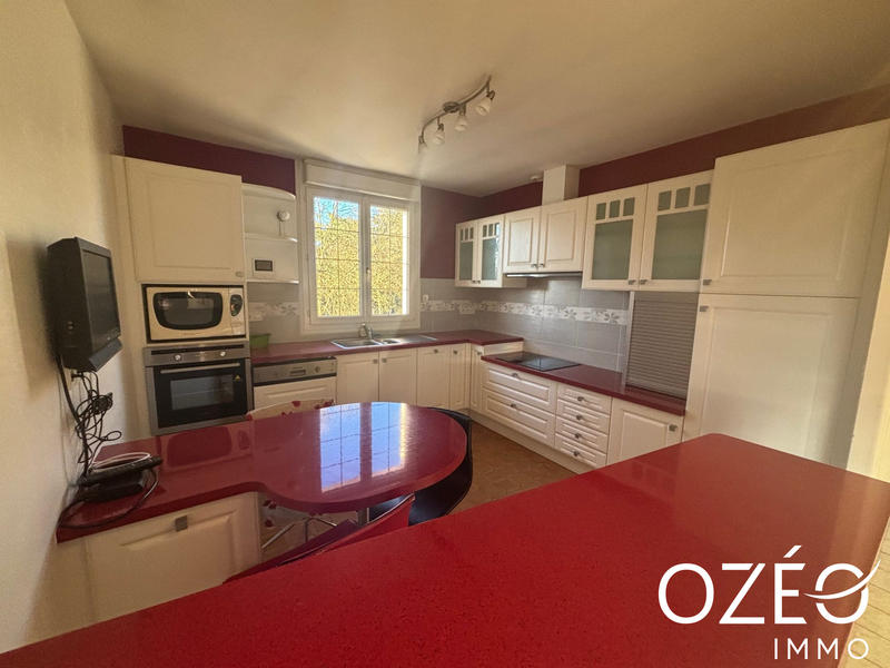 Maison - 106 m² - 6 pièces