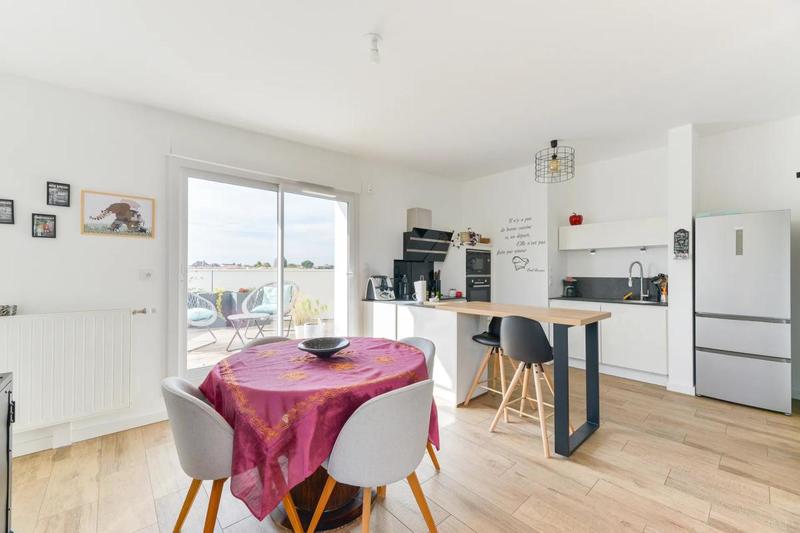 Appartement - 87 m² - 4 pièces