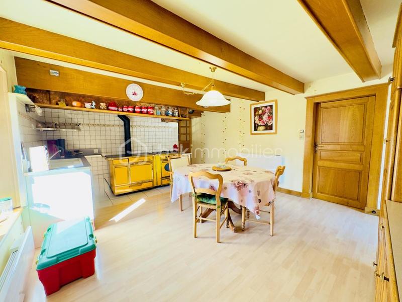 Corps de ferme - 99 m² - 4 pièces