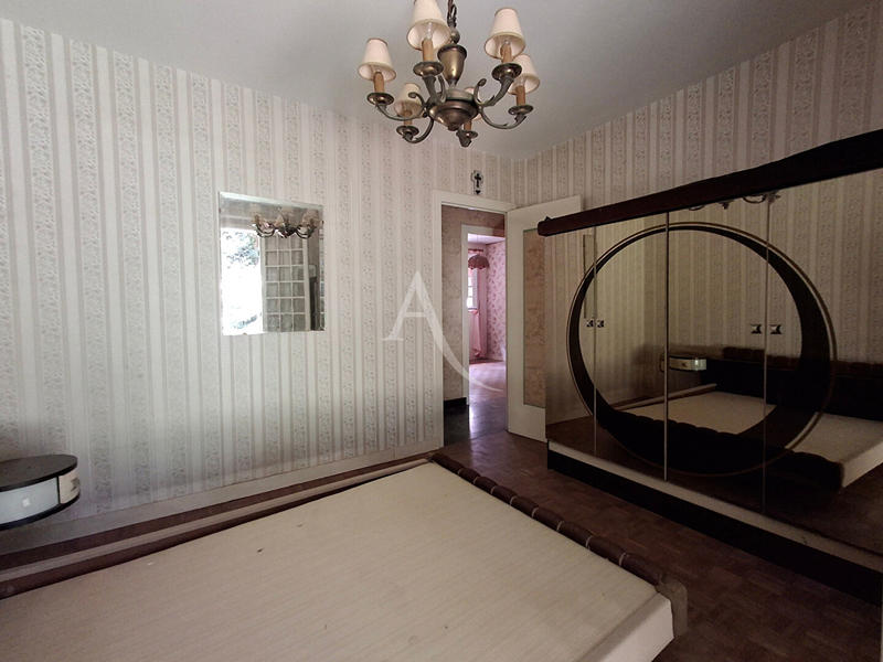 Maison - 130 m² - 7 pièces