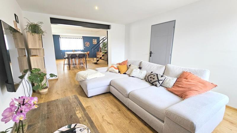 Maison de bourg - 159 m² - 6 pièces