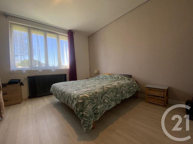 Maison - 98 m² - 4 pièces