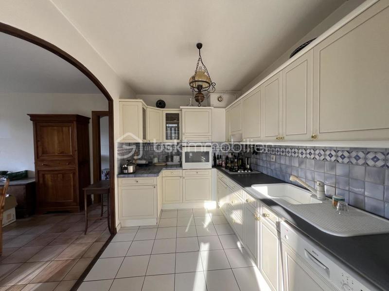 Appartement - 112 m² - 6 pièces