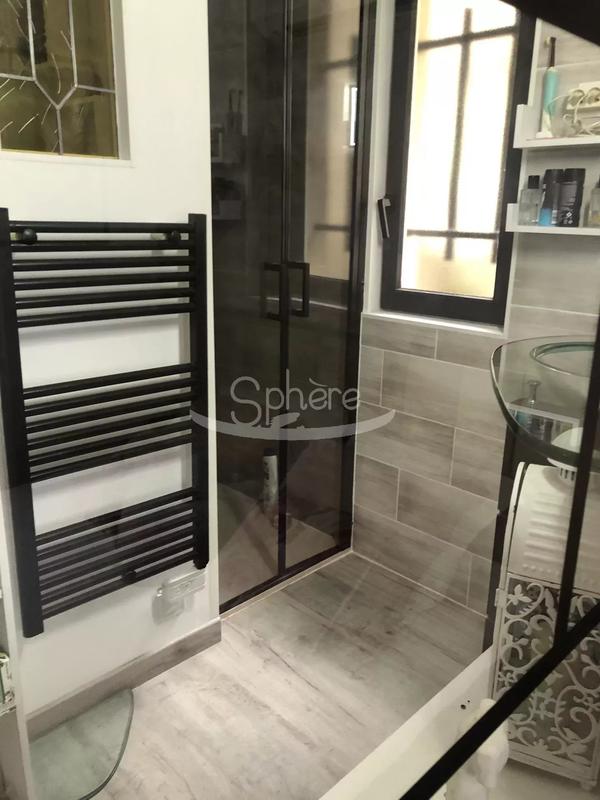 Villa - 80 m² - 4 pièces