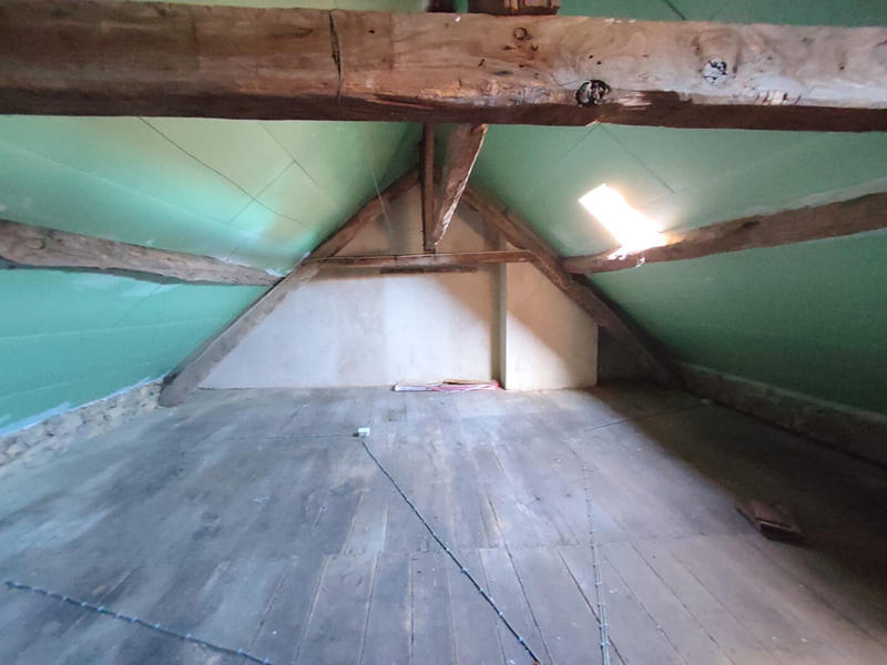 Maison - 85 m² - 5 pièces