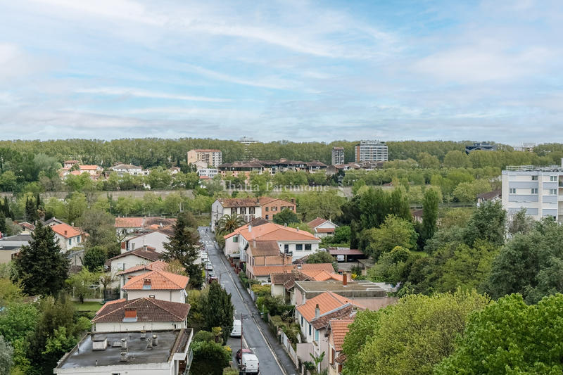 Appartement - 72 m² - 4 pièces