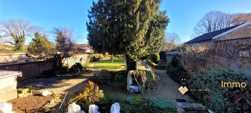 Appartement - 90 m² - 4 pièces