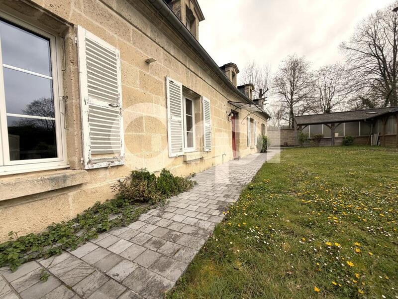 Maison - 125 m² - 5 pièces