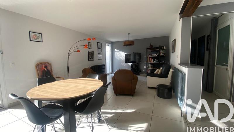 Maison - 110 m² - 4 pièces
