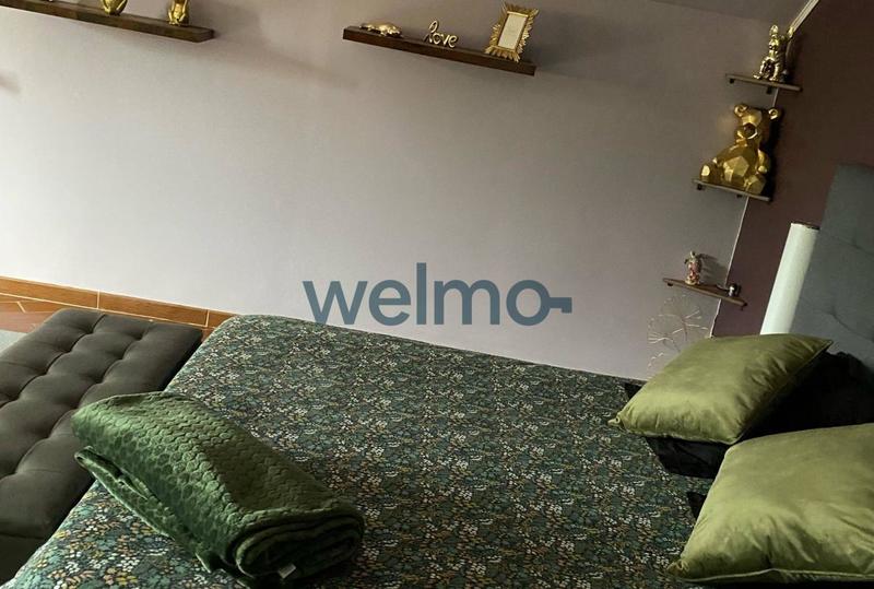 Maison - 230 m² - 9 pièces