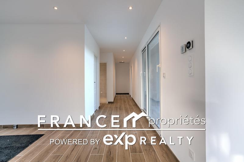 Maison - 104 m² - 4 pièces