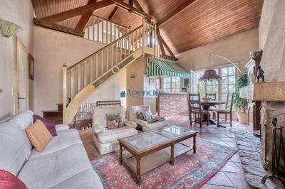 Maison ancienne - 93 m² - 6 pièces