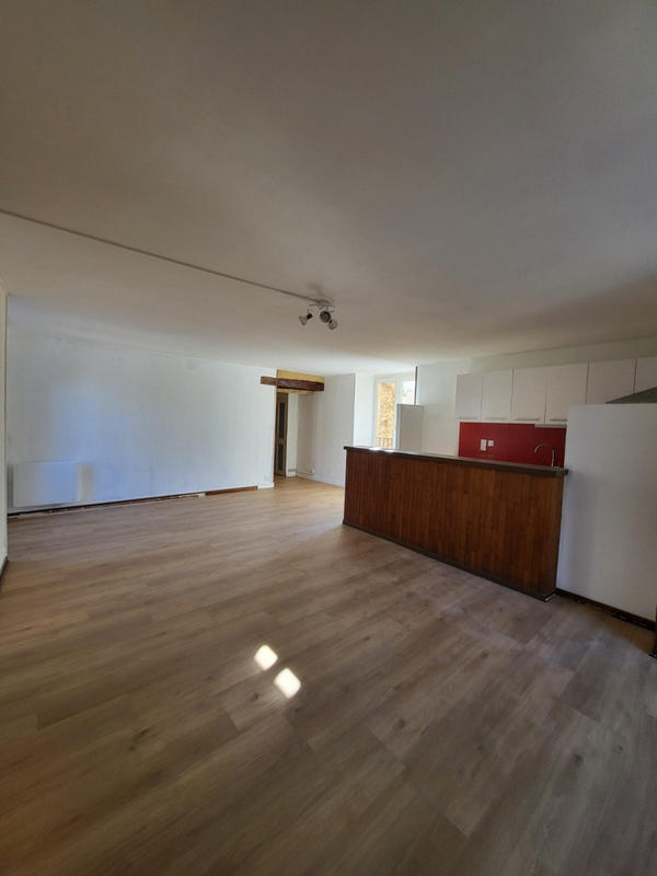 Appartement - 89 m² - 5 pièces