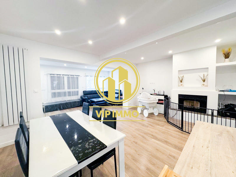 Maison - 90 m² - 7 pièces