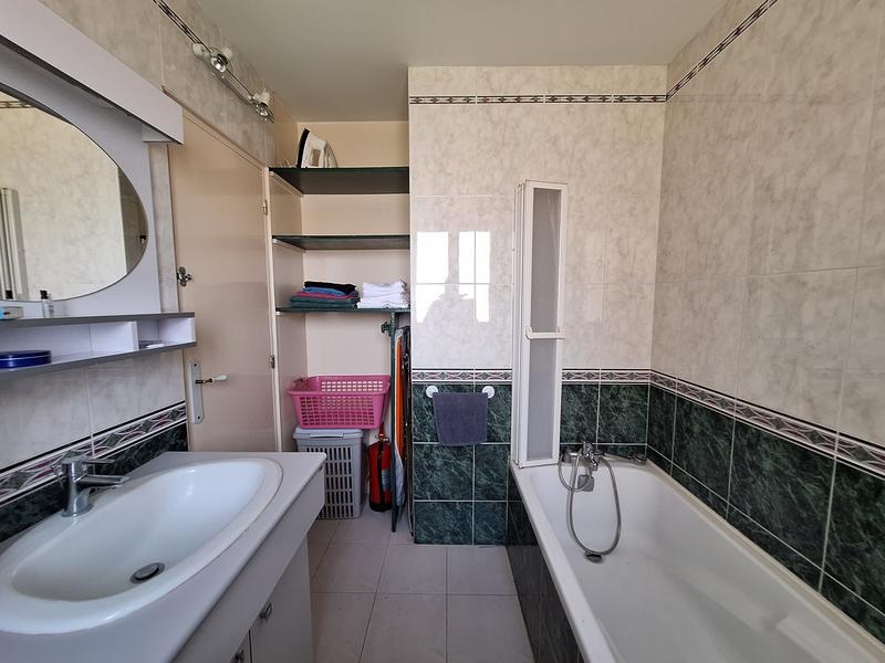 Maison traditionnelle - 110 m² - 5 pièces