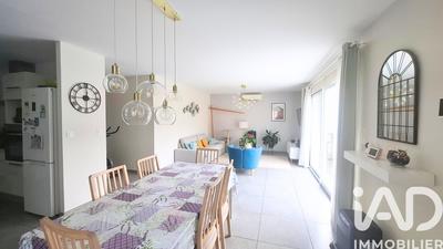 Maison - 84 m² - 4 pièces