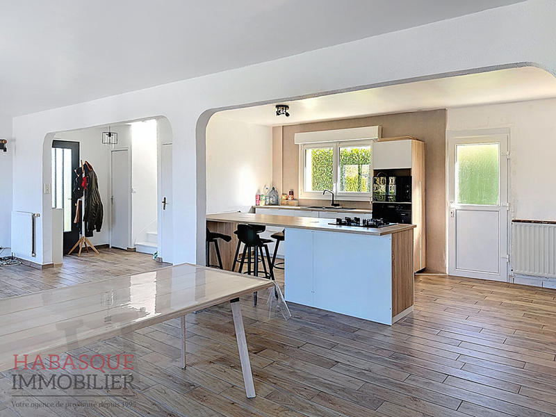 Maison - 110 m² - 5 pièces